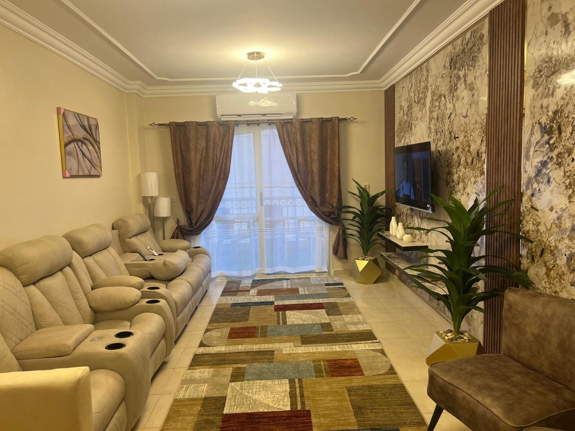 Luxurious Vip Apartment In Madinaty Furnished With High End Hotel Furniture Luaran gambar